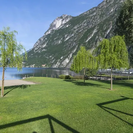 Apartment In Am Luganersee